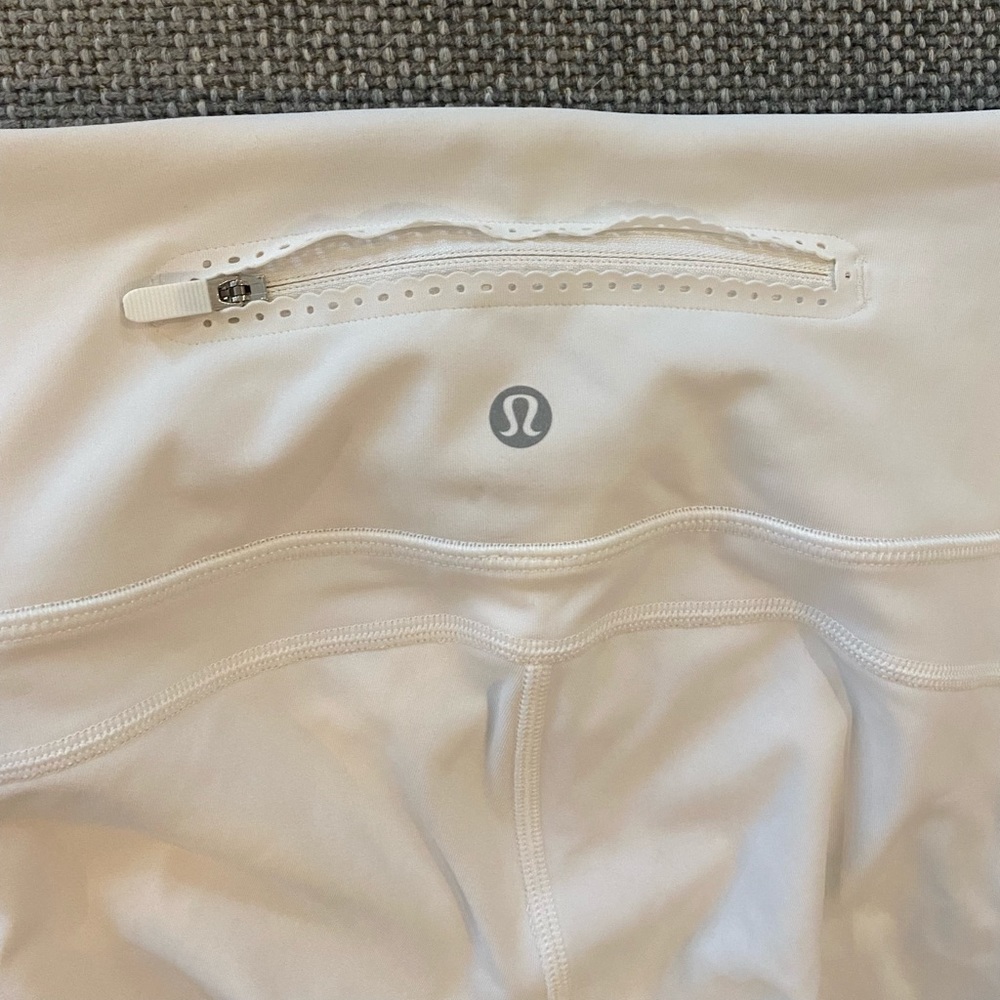 White lulu lemon leggings